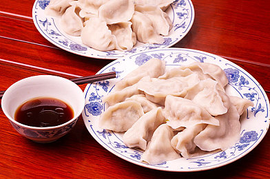 4399观看视频免费哔哩哔哩优势｜视频平台激战正酣：4399免费观剧，哔哩哔哩创新领先，双雄对决谁主沉浮？-4