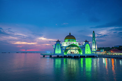 夜月直播视频｜夜晚乐趣，探索城市美食与音乐之旅-1