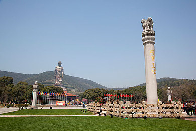 黄色软件免费下载3.0.3｜揭秘免费陷阱：网络安全大挑战，守护你的数字世界-2