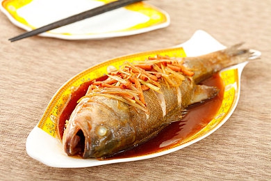 婷婷丁香六月天｜盛夏六月的诗意绽放：探寻婷婷丁香的独特魅力与养护之道