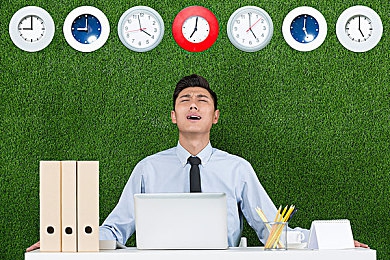 同桌让我把腿张开坐他身上：校园惊雷：小学生惊人要求暴露安全教育短板，呼吁全社会关注儿童安全与心理健康-2