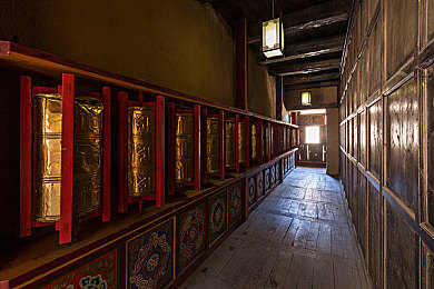omakmanta17777游戏免费：探险之旅等你来：免费游戏Omakmanta17777引领潮流，畅游神秘岛屿-1