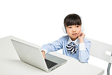 正义联盟HR成版美国：职场未来：人性化办公，成就和谐梦想-1