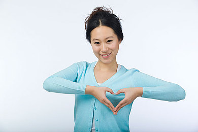 美女作爱：网络热议：隐私边界与道德挑战，探究“美女”话题背后的社会难题