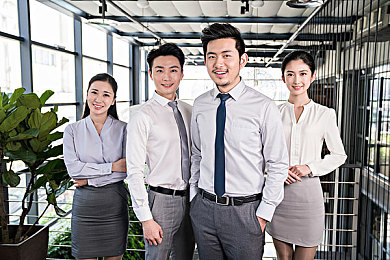 男男游戏：揭秘游戏新宠：打破性别界限，探索男男游戏独特魅力-2