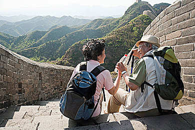 404黄色下载：神秘探险解谜之旅，揭开宝藏背后的奥秘