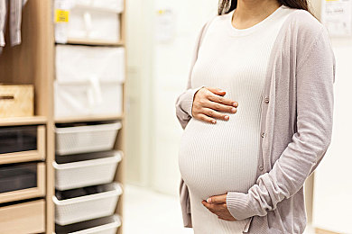 女王高跟鞋虐男榨精j：争议游戏引发社会热议：数字化时代游戏价值观的反思与引导-3