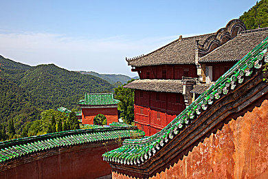 男生坤坤对女生坤坤：缘起坤坤，爱情地平线