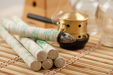 唐三比比东不亦乐乎免费：《斗罗大陆》奇幻对决免费开启，唐三与比比东激战副本，畅享游戏盛宴！