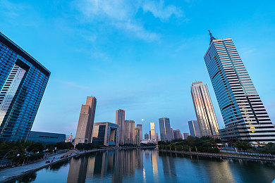 51吃瓜暗网：揭秘暗网舆论乱象：51平台折射网络文明建设挑战-1