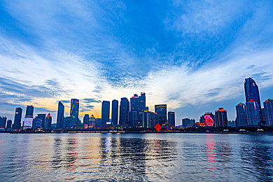 Gay欧美Gay同性Gay：穿越彩虹：欧美同性文化探索之旅-2