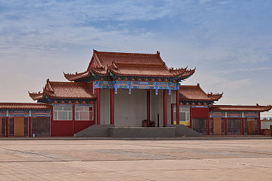 艾熙 饰演白老师：智慧之师，爱心传承——经典形象再现之旅-1