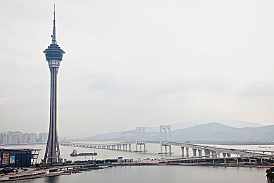 打扑克大声软件：扑克狂欢音量调控，社交沟通两不误-2