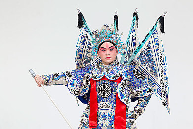 黄区一区二区：揭秘电竞风云：黄区服务器竞技场上的辉煌瞬间与成功之道-2