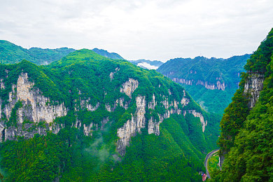 班长哭着说不能：责任之泪，青春担当校园记-2