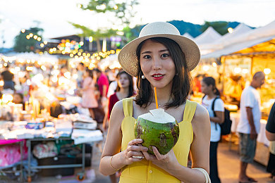 台湾贝拉alleys泳池：夏日清凉乐土，贝拉泳池避暑胜地探秘-2