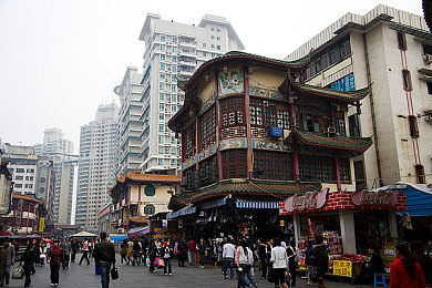 一边摸内裤一边吻胸：都市情缘：触碰激情，解锁都市女性多彩人生-4