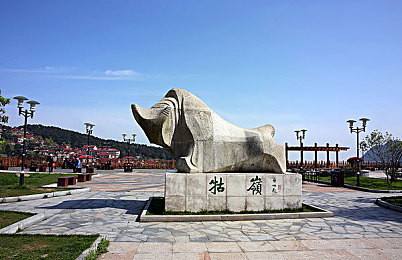 被老板扒下内裤猛烈进入：“揭露职场恶行，共筑安全防线：员工勇敢发声，企业应重拳出击”-2