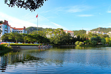 爽 躁多水 快 深一点：江湖畅游，技能飞扬，多线探险，剧情深挖——解锁《热血江湖》极致游戏之旅-2