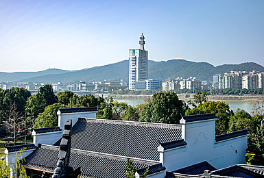 爽 躁多水 快 深点公交车视频：公交视听盛宴：揭秘“爽躁多水快深点”视频的魅力与流行-3