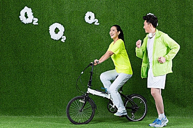 蜜桃影像直接进入：光影迷宫，探索视觉奇境之旅-3