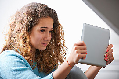 18款不正经的社交app：逗比狂欢，趣味社交盛宴-2