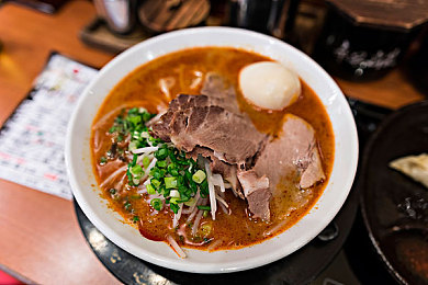 午夜商店永久入口：夜幕奇缘，神秘市集探秘之旅-4