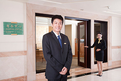 男体育生控精自慰打飞网站：“身心焕能，竞技巅峰——体育精英专属身心加油站”-3