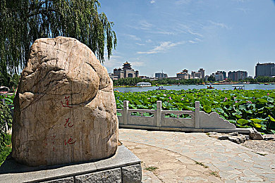 9966精品：《幻想江湖》江湖探险：揭秘9966副本挑战与奇幻之旅-3