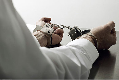 固定手脚痒刑监狱文章：穿越古代监狱，体验独特“痒刑”游戏：一场脑力与勇气的挑战之旅-4