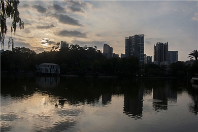 做暖暖1000部视频免费：游戏创奇，千部视频福利盛宴-2