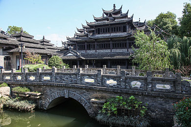 黑料 万里长征：穿越烽火岁月，探寻《暗影之路》的隐秘轨迹-4