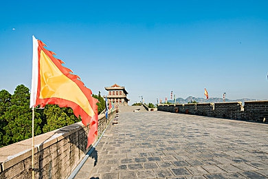 翁与小莹4p：勇闯奇境，翁莹共历4P传奇，互动冒险乐趣无限-2