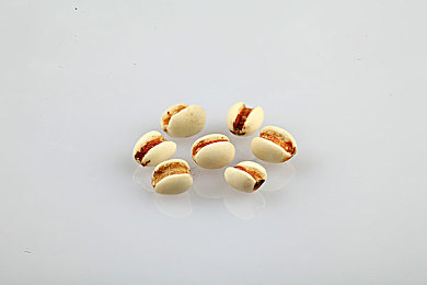 女性脱 给我揉：“挣脱束缚，绽放自主，共筑平等和谐女性力量新篇章”-2