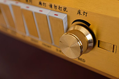 陈冠希阿娇性做爰A片：揭开情感谜团：虚拟现实中的陈冠希与阿娇情感之旅-3