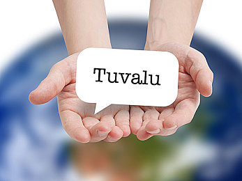 黑料av：网络暗流涌动，真相与谣言的辩证场-2