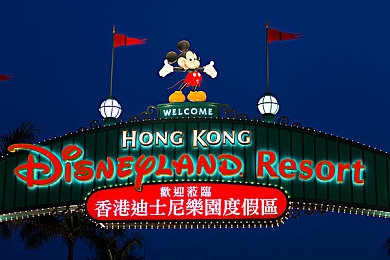 莹莹和伟忠故地重游：时光漫步，青春印记，携手绘人生新篇章-3
